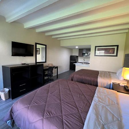 James River Inn & Suites Newport News Exteriér fotografie
