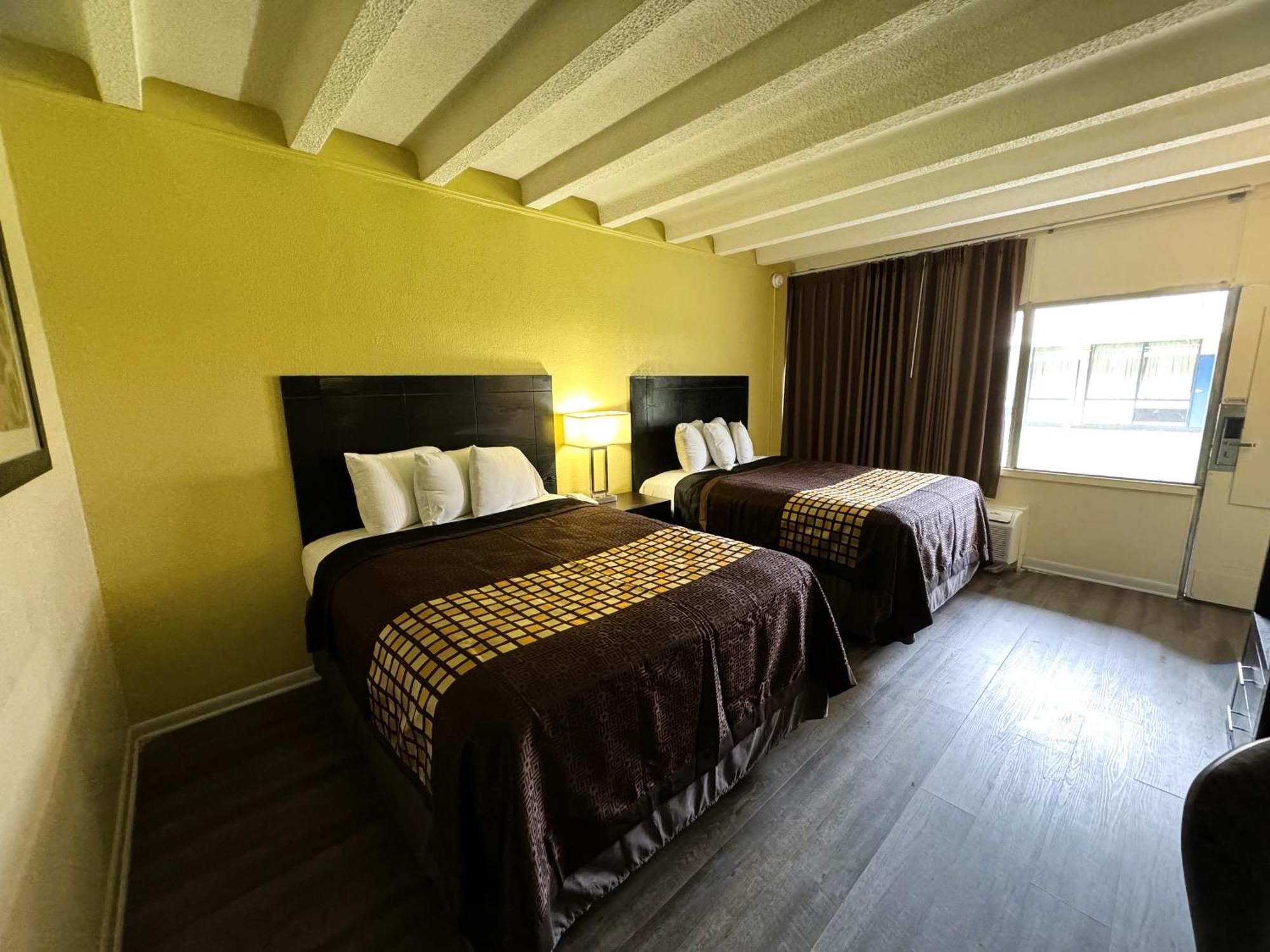 James River Inn & Suites Newport News Exteriér fotografie
