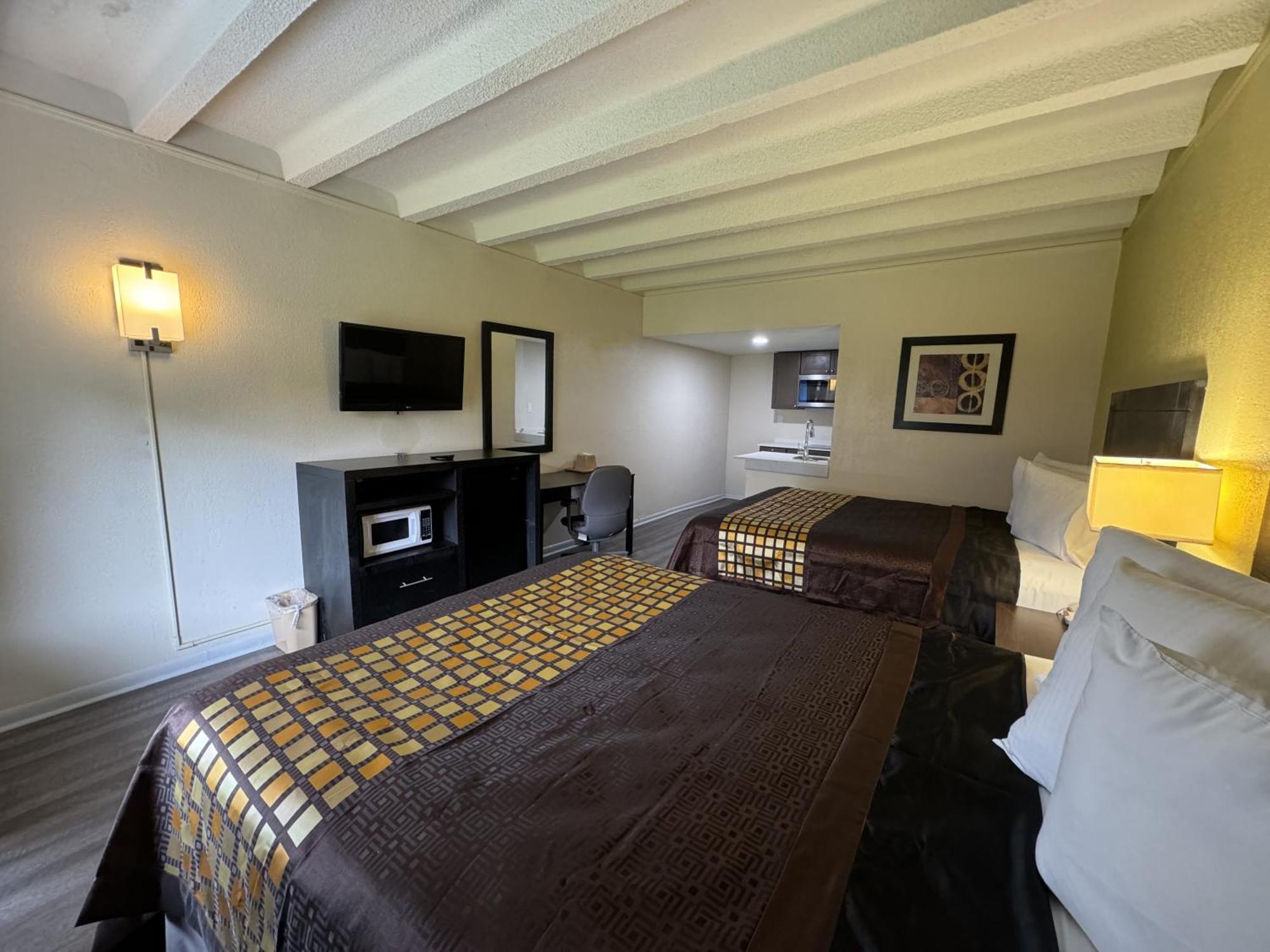 James River Inn & Suites Newport News Exteriér fotografie